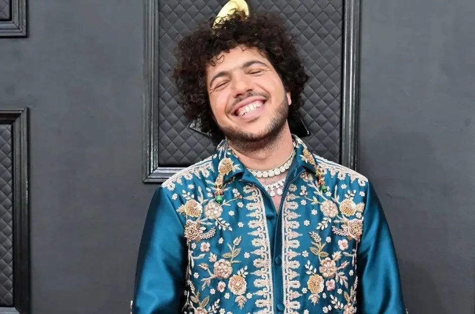 10 Images: Benny Blanco's Behavior Sparks Selena Gomez Cheating Rumors 10 Images: Benny Blanco's Behavior Sparks Selena Gomez Cheating Rumors