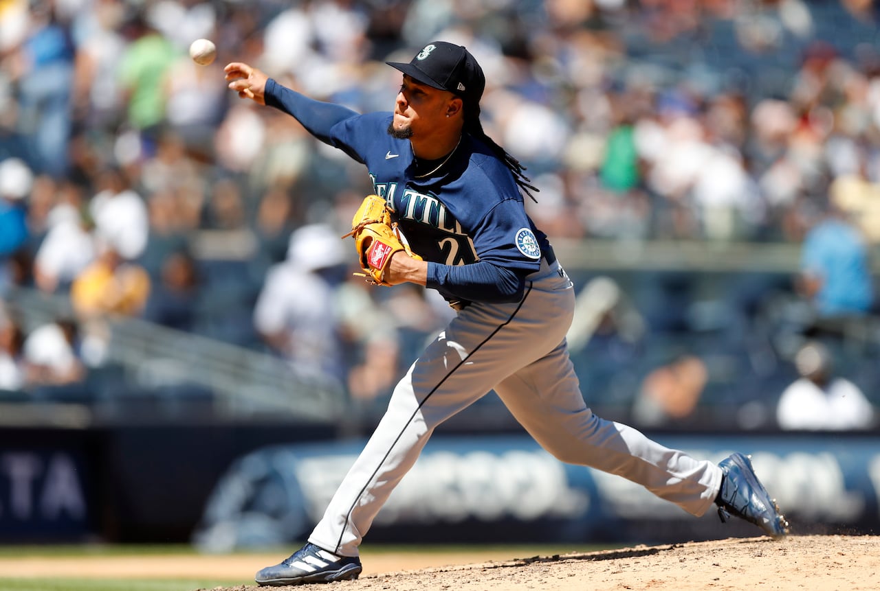 10-Inning Battle: Mariners Defeat Reds With Arozarena's Contribution 10-Inning Battle: Mariners Defeat Reds With Arozarena's Contribution