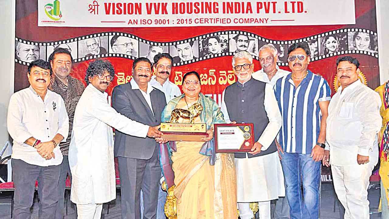 గద్దర్ ఫిల్మ్ అవార్డ్స్: 1248 నామినేషన్లు గద్దర్ ఫిల్మ్ అవార్డ్స్: 1248 నామినేషన్లు