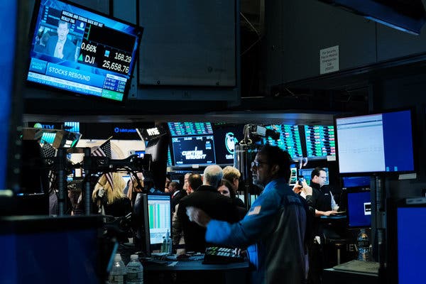 2% Fall On Amsterdam Stock Exchange Following Trump's Tariff Announcement 2% Fall On Amsterdam Stock Exchange Following Trump's Tariff Announcement