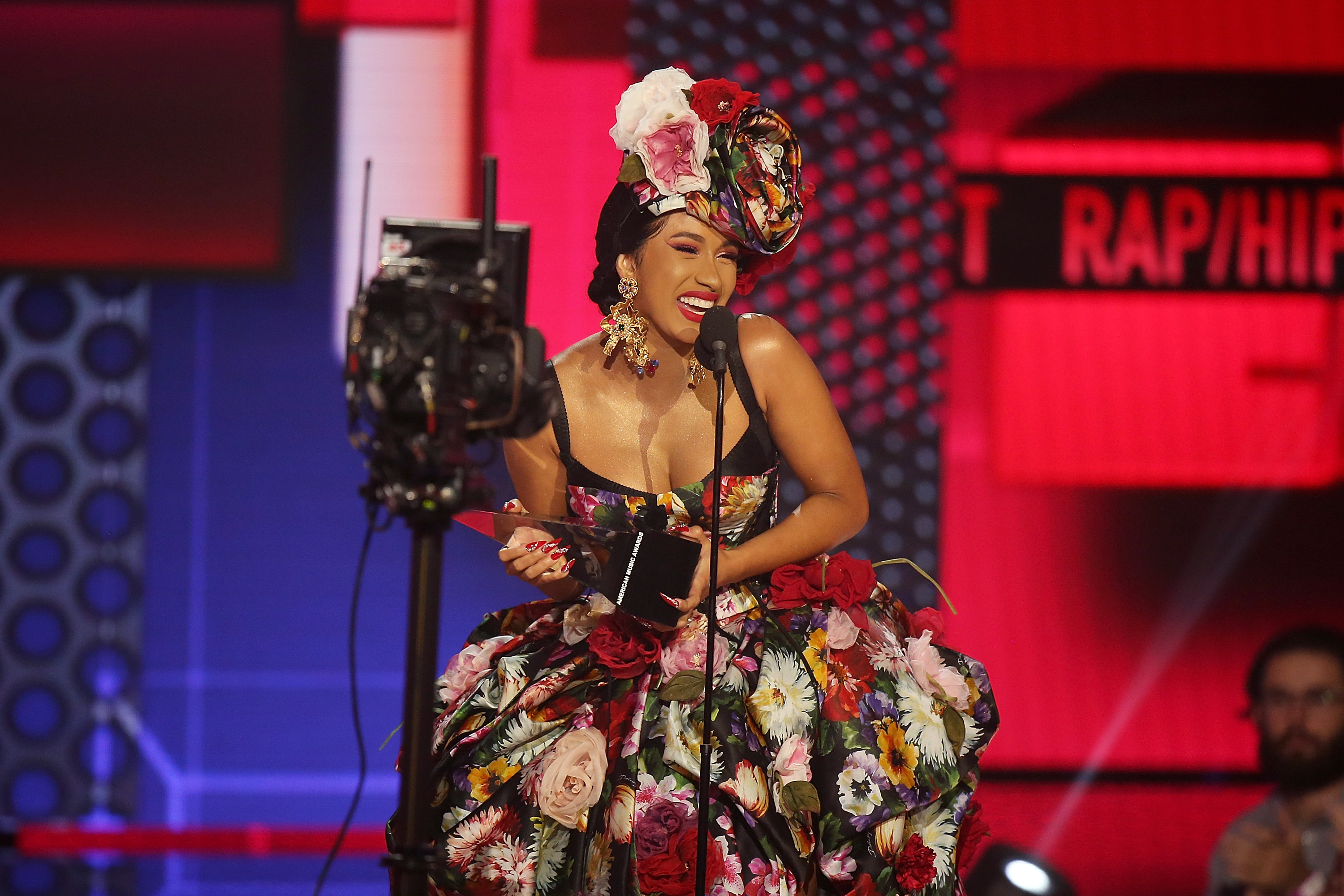 2025 AMAs: Date, Nominees, Performers & More 2025 AMAs: Date, Nominees, Performers & More