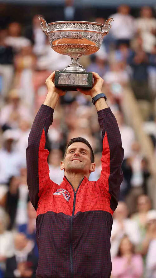 37 Yaşındaki Novak Djokovic'in Efsanevi Performansı 37 Yaşındaki Novak Djokovic'in Efsanevi Performansı