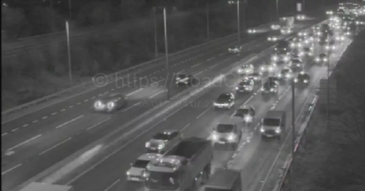 60-Minute Delays On M6 Southbound Due To Crash 60-Minute Delays On M6 Southbound Due To Crash