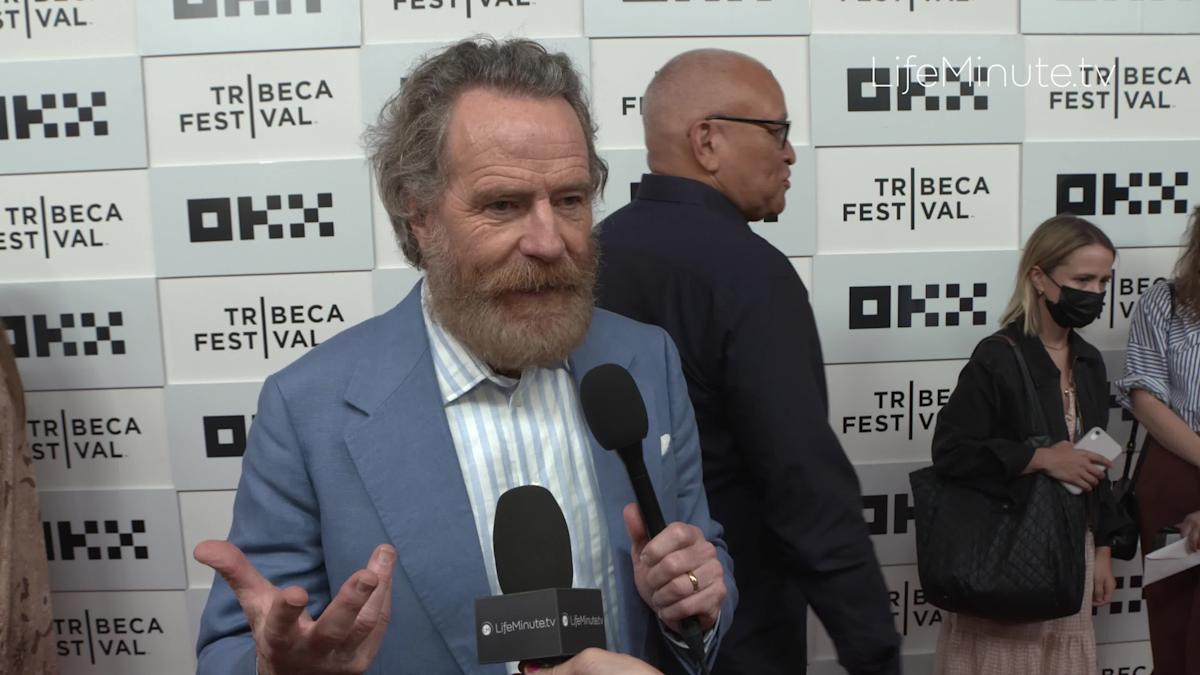A Hilarious, Wordless Turn: Bryan Cranston Steals The Show In 2025's Studio Finale A Hilarious, Wordless Turn: Bryan Cranston Steals The Show In 2025's Studio Finale