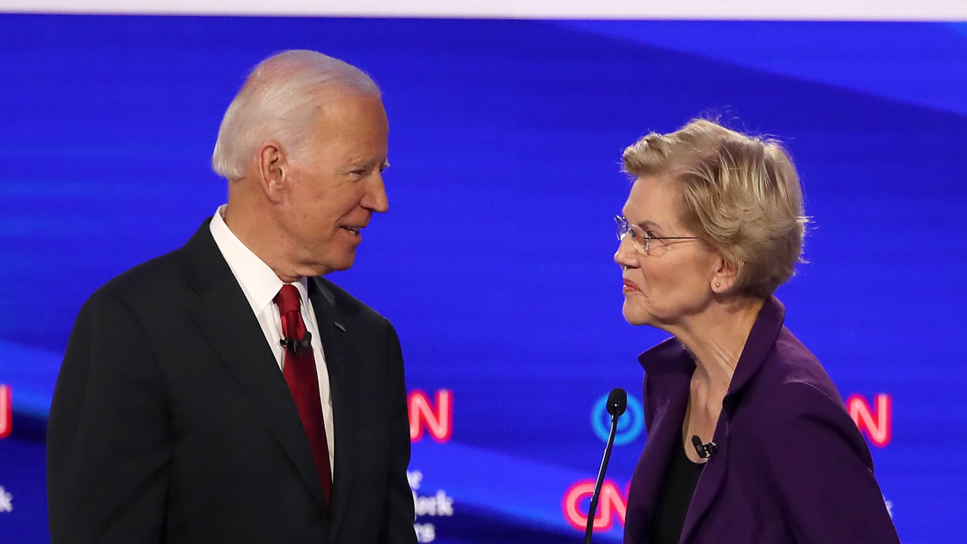 A Look At Elizabeth Warren's Defense Of Joe Biden's Cognitive Abilities A Look At Elizabeth Warren's Defense Of Joe Biden's Cognitive Abilities