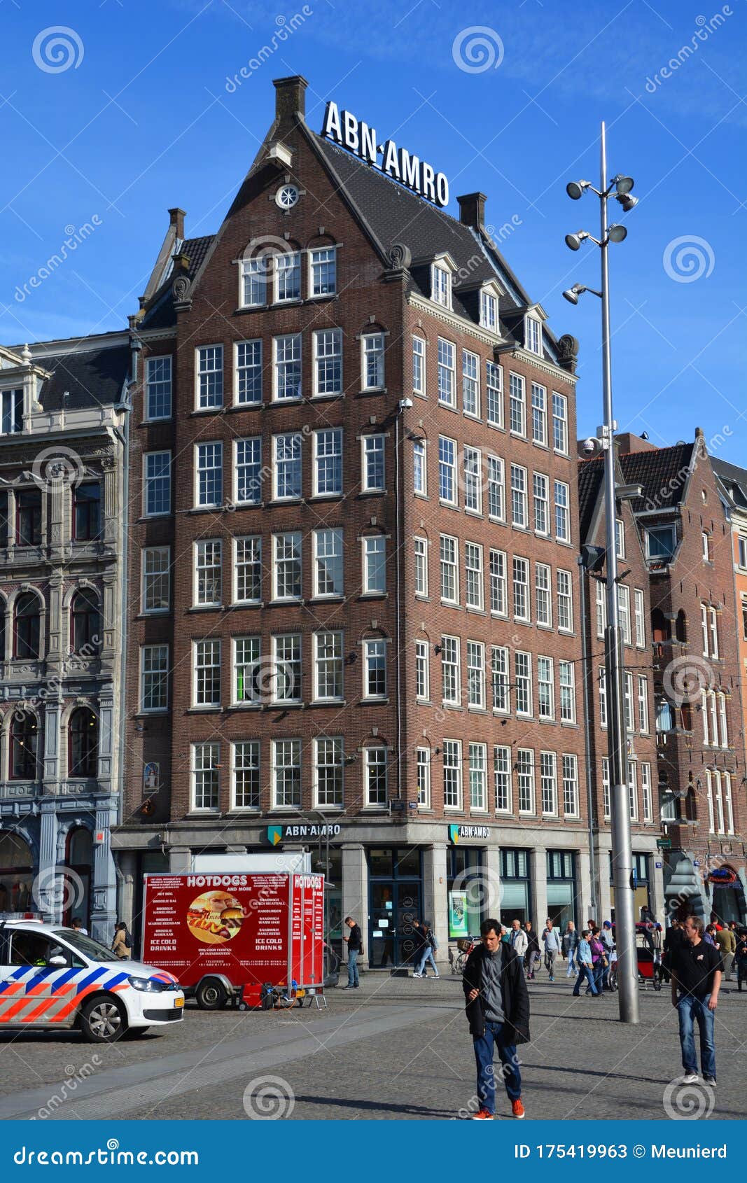 ABN Amro: Dutch Central Bank Investigates Bonus Payments ABN Amro: Dutch Central Bank Investigates Bonus Payments