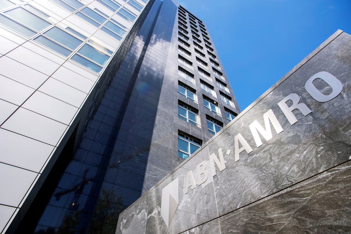 ABN Amro Facing Dutch Central Bank Scrutiny Over Bonus Payments ABN Amro Facing Dutch Central Bank Scrutiny Over Bonus Payments