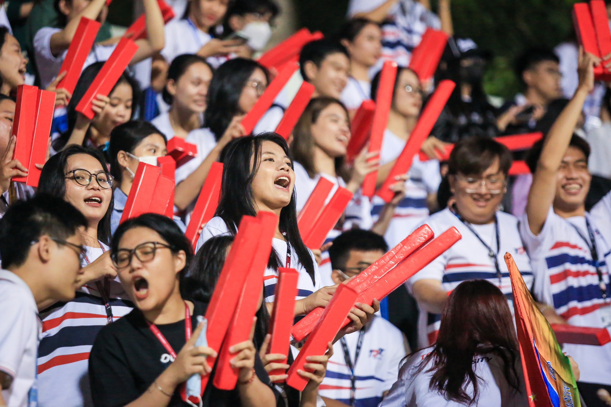 Ai Là Nhà Vô Địch Đầu Tiên Của Giải Bóng Đá Thanh Niên Sinh Viên Quốc Tế?