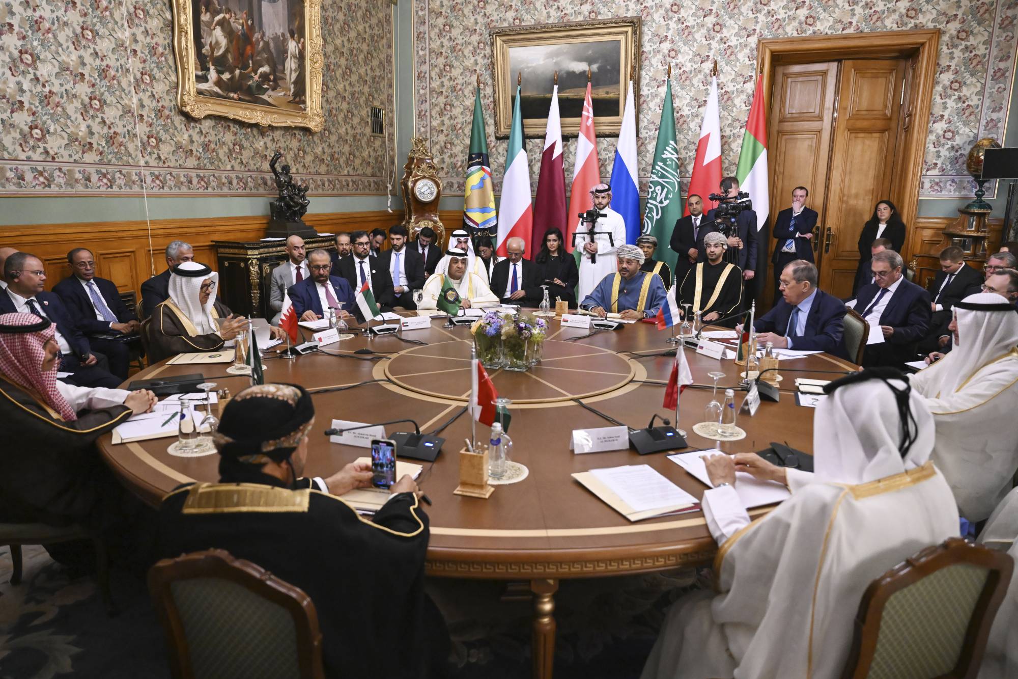 اجتماع وزير التجارة السعودي مع مسؤولين أذربيجانيين لبحث تعزيز التعاون اجتماع وزير التجارة السعودي مع مسؤولين أذربيجانيين لبحث تعزيز التعاون