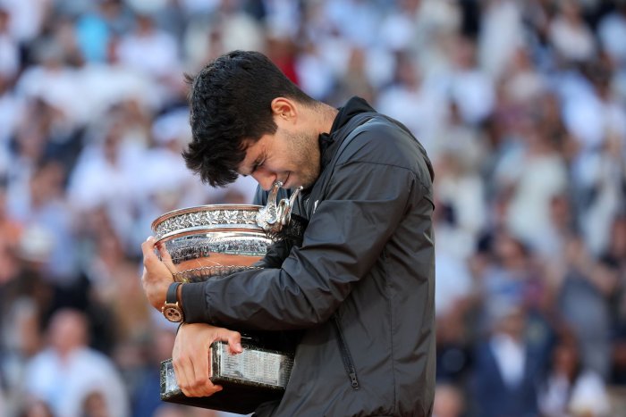 Alcaraz And Sinner Begin French Open Campaigns, Swiatek Aims For Resurgence Alcaraz And Sinner Begin French Open Campaigns, Swiatek Aims For Resurgence