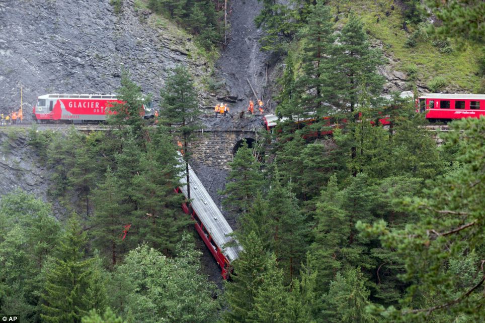 Alpine Landslide Risk Prompts Emergency Livestock Evacuation In Switzerland Alpine Landslide Risk Prompts Emergency Livestock Evacuation In Switzerland