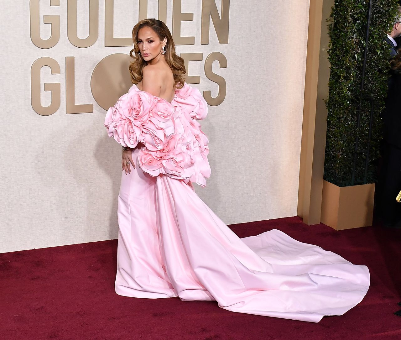 American Music Awards 2024: Jennifer Lopez Set To Host In May American Music Awards 2024: Jennifer Lopez Set To Host In May