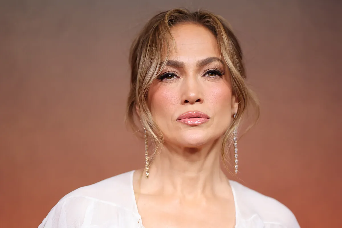 American Music Awards 2025: Jennifer Lopez As Host American Music Awards 2025: Jennifer Lopez As Host