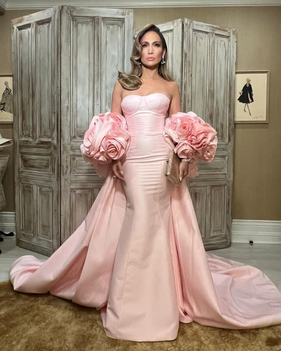 American Music Awards 2025: Jennifer Lopez Takes The Stage As Host American Music Awards 2025: Jennifer Lopez Takes The Stage As Host