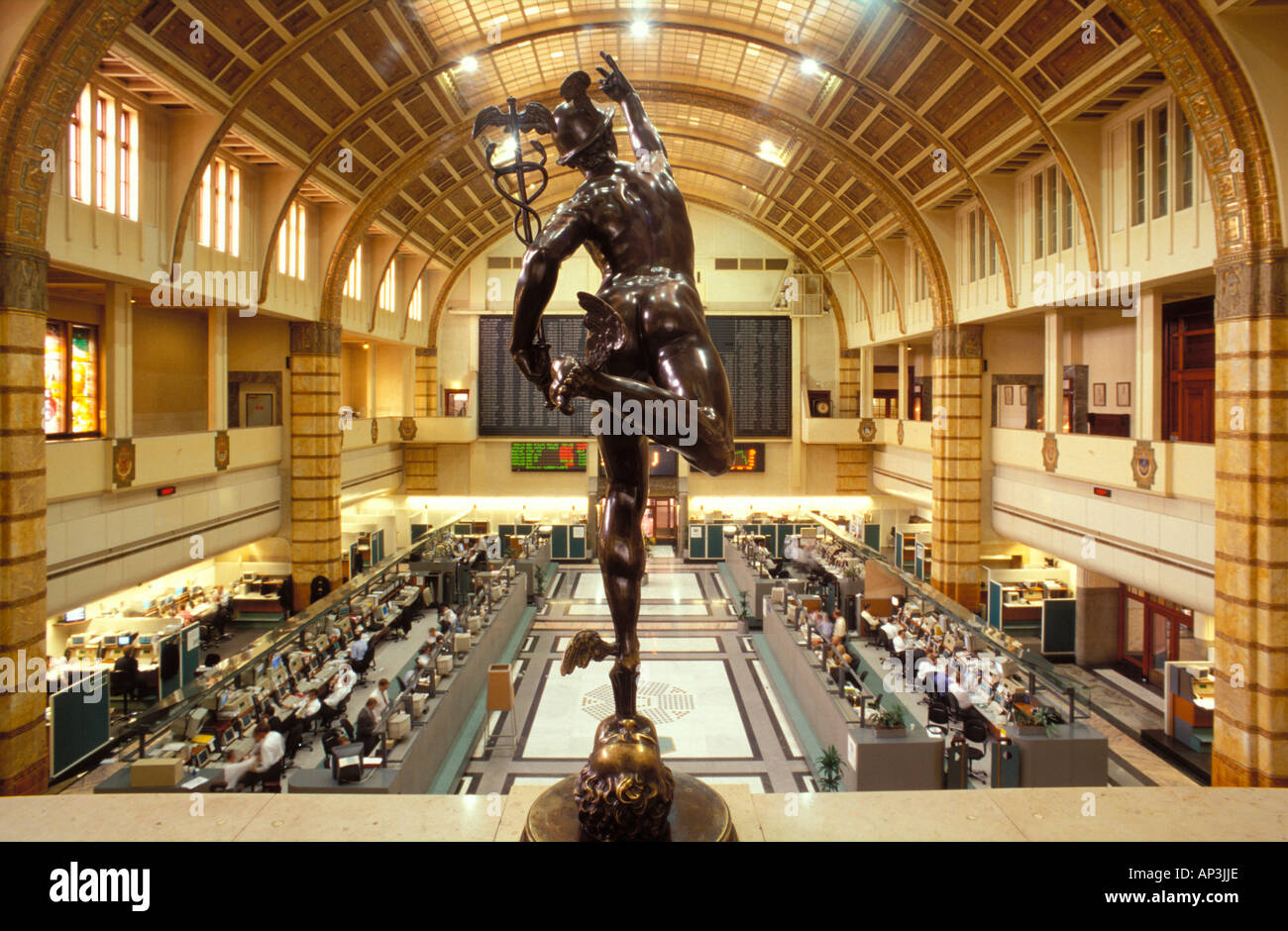 Amsterdam Stock Market: Three Days Of Significant Losses Totaling 11% Amsterdam Stock Market: Three Days Of Significant Losses Totaling 11%