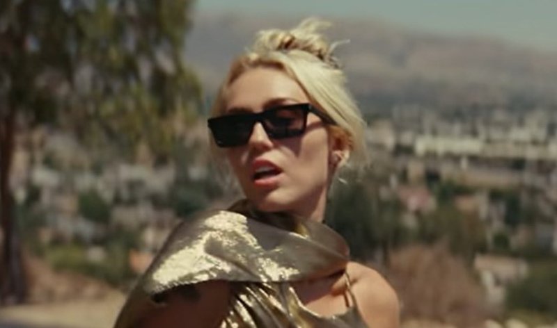 Analisis Singel Terbaru Miley Cyrus: Analisis Singel Terbaru Miley Cyrus: