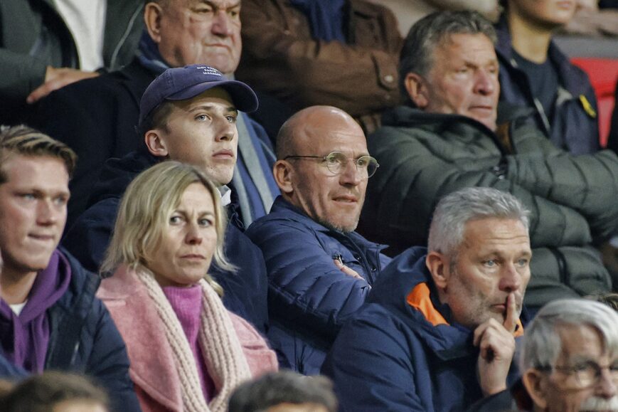 Analyse: Opvallende Namen Bij Ajax - Kroes En Simonis In De Schijnwerpers Analyse: Opvallende Namen Bij Ajax - Kroes En Simonis In De Schijnwerpers