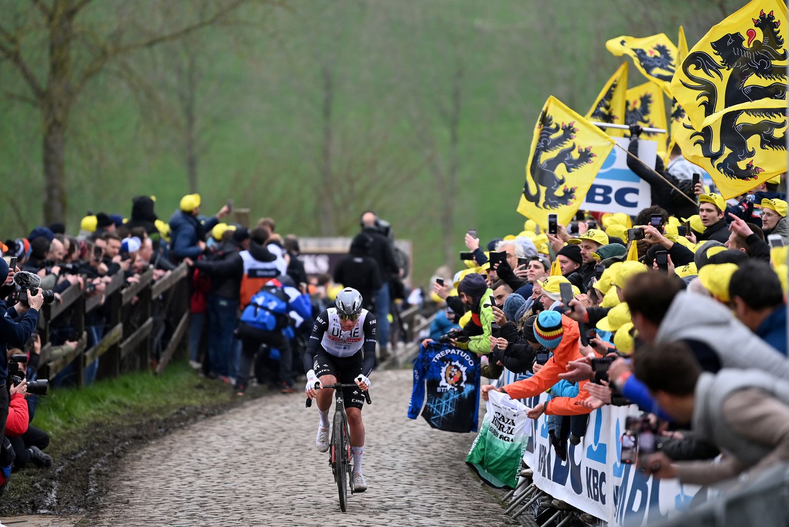 Analyzing Tadej Pogačar's Tour Of Flanders Performance On Strava Analyzing Tadej Pogačar's Tour Of Flanders Performance On Strava