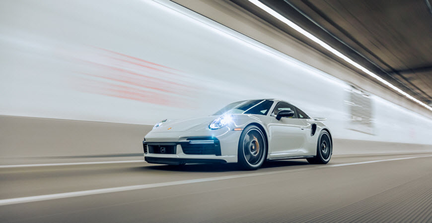 Analyzing The Challenges: How BMW And Porsche Are Addressing The Chinese Market Analyzing The Challenges: How BMW And Porsche Are Addressing The Chinese Market