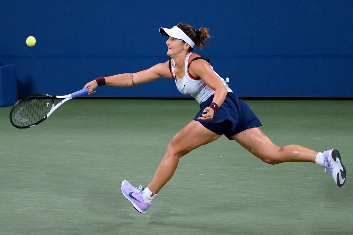 Andreescu Defeats Rybakina In Straight Sets At Italian Open Andreescu Defeats Rybakina In Straight Sets At Italian Open