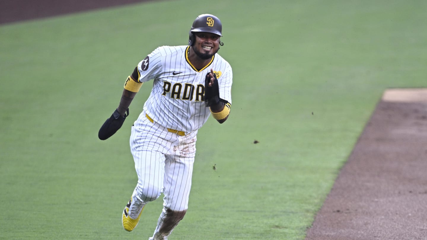 Arraez (Padres) Out 7 Days With Concussion Arraez (Padres) Out 7 Days With Concussion