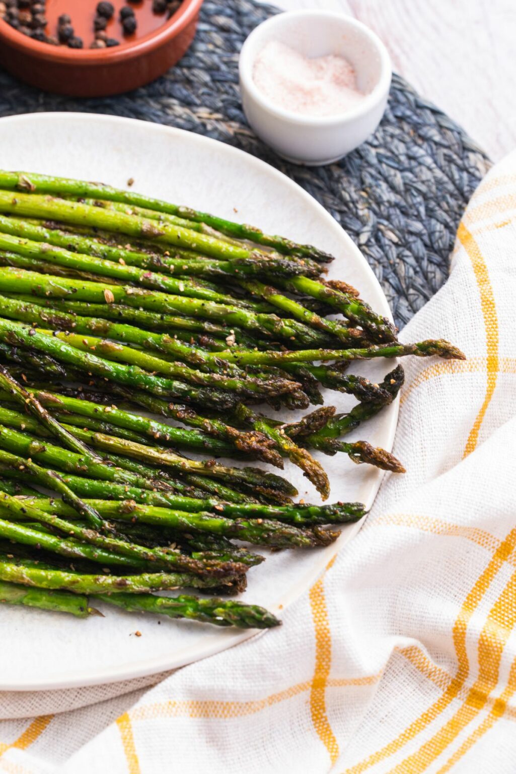 Asparagus Nutrition: How This Vegetable Improves Your Health