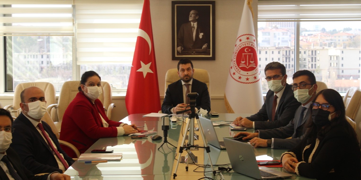 Avrupa Birliği Ile İş Birliğinin Geleceği: Kritik Konular Ve Beklentiler Avrupa Birliği Ile İş Birliğinin Geleceği: Kritik Konular Ve Beklentiler
