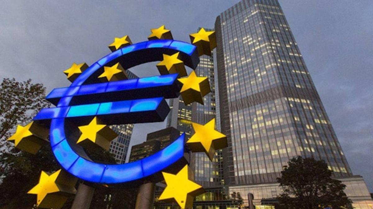 Avrupa Merkez Bankası'ndan Yeni Tarifelere İlişkin Uyarı Avrupa Merkez Bankası'ndan Yeni Tarifelere İlişkin Uyarı