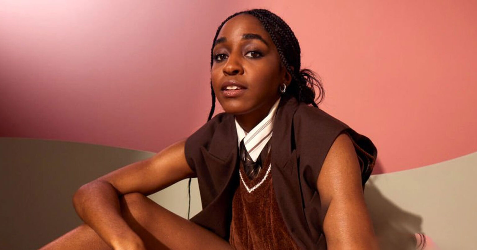 Ayo Edebiri Opens Up About Her First Same-Sex Kiss Ayo Edebiri Opens Up About Her First Same-Sex Kiss