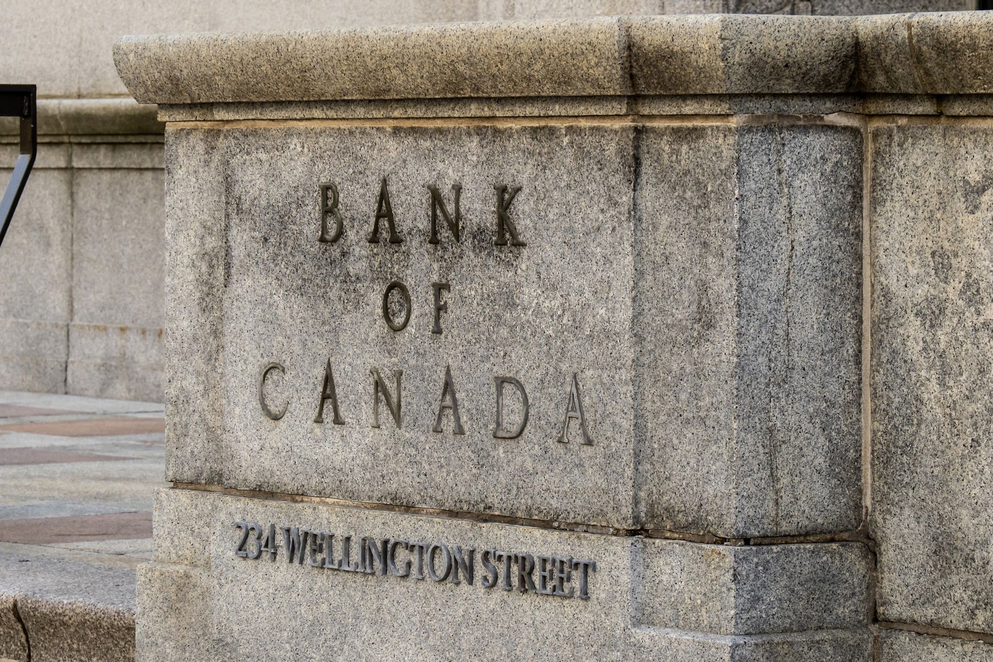 Bank Of Canada Interest Rate Debate: April's Market Volatility And Trump's Tariffs Bank Of Canada Interest Rate Debate: April's Market Volatility And Trump's Tariffs