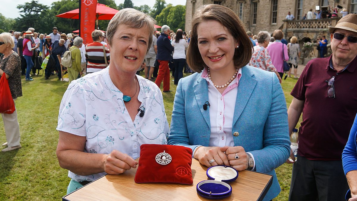 BBC Antiques Roadshow: US Couple Arrested In UK After Episode Appearance BBC Antiques Roadshow: US Couple Arrested In UK After Episode Appearance