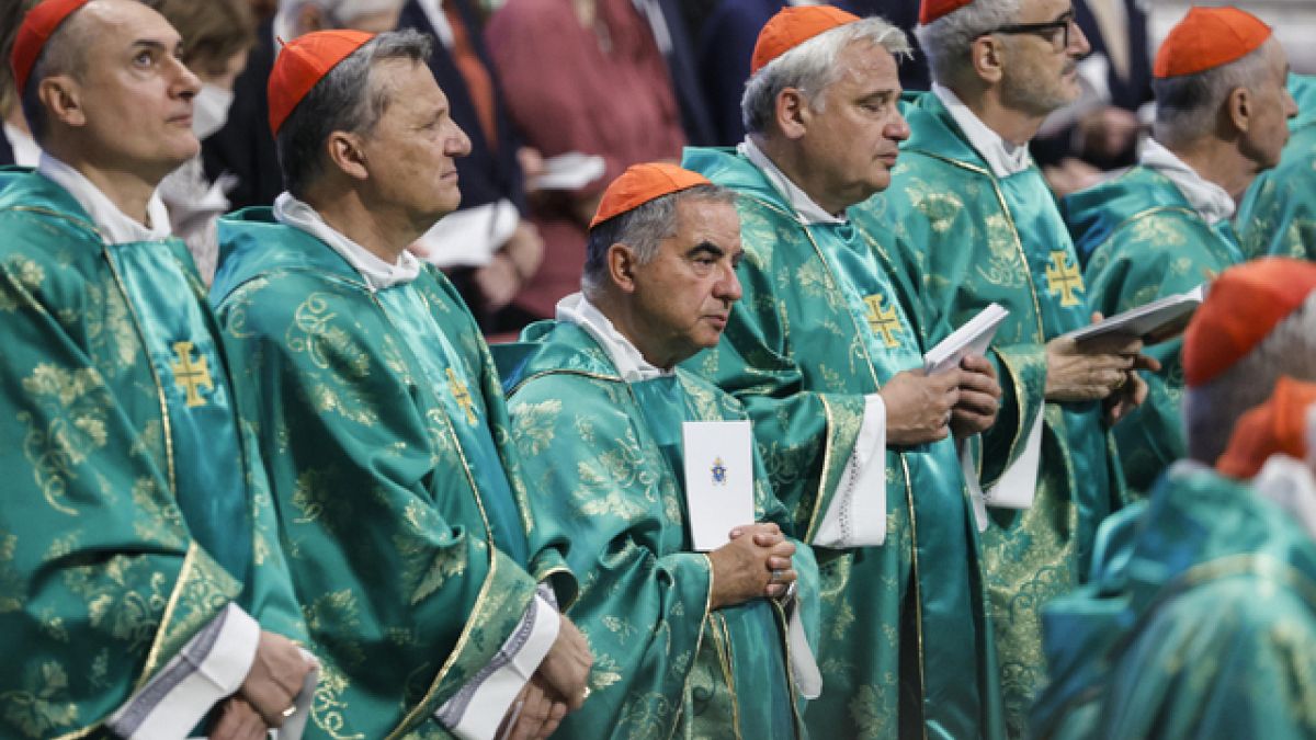 Becciu Proclama La Sua Innocenza: Appello In Programma Il 22 Settembre