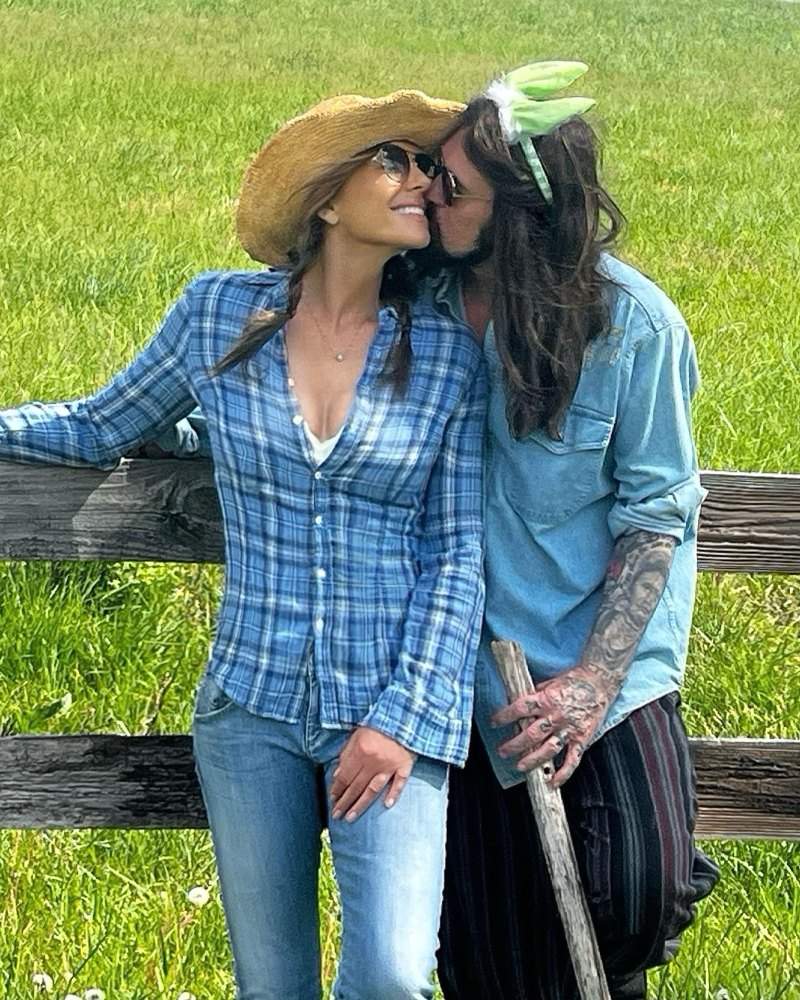 Billy Ray Cyrus Og Elizabeth Hurley: Fra Skilsmisse Til Ny Start Billy Ray Cyrus Og Elizabeth Hurley: Fra Skilsmisse Til Ny Start