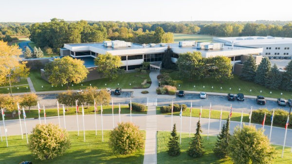 BMW And Porsche's China Challenges: A Broader Look At Auto Industry Headwinds BMW And Porsche's China Challenges: A Broader Look At Auto Industry Headwinds