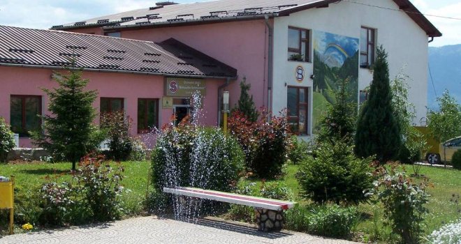 Borisa Džonsona Ujeo Noj U Teksasu: Detalji Incidenta Borisa Džonsona Ujeo Noj U Teksasu: Detalji Incidenta