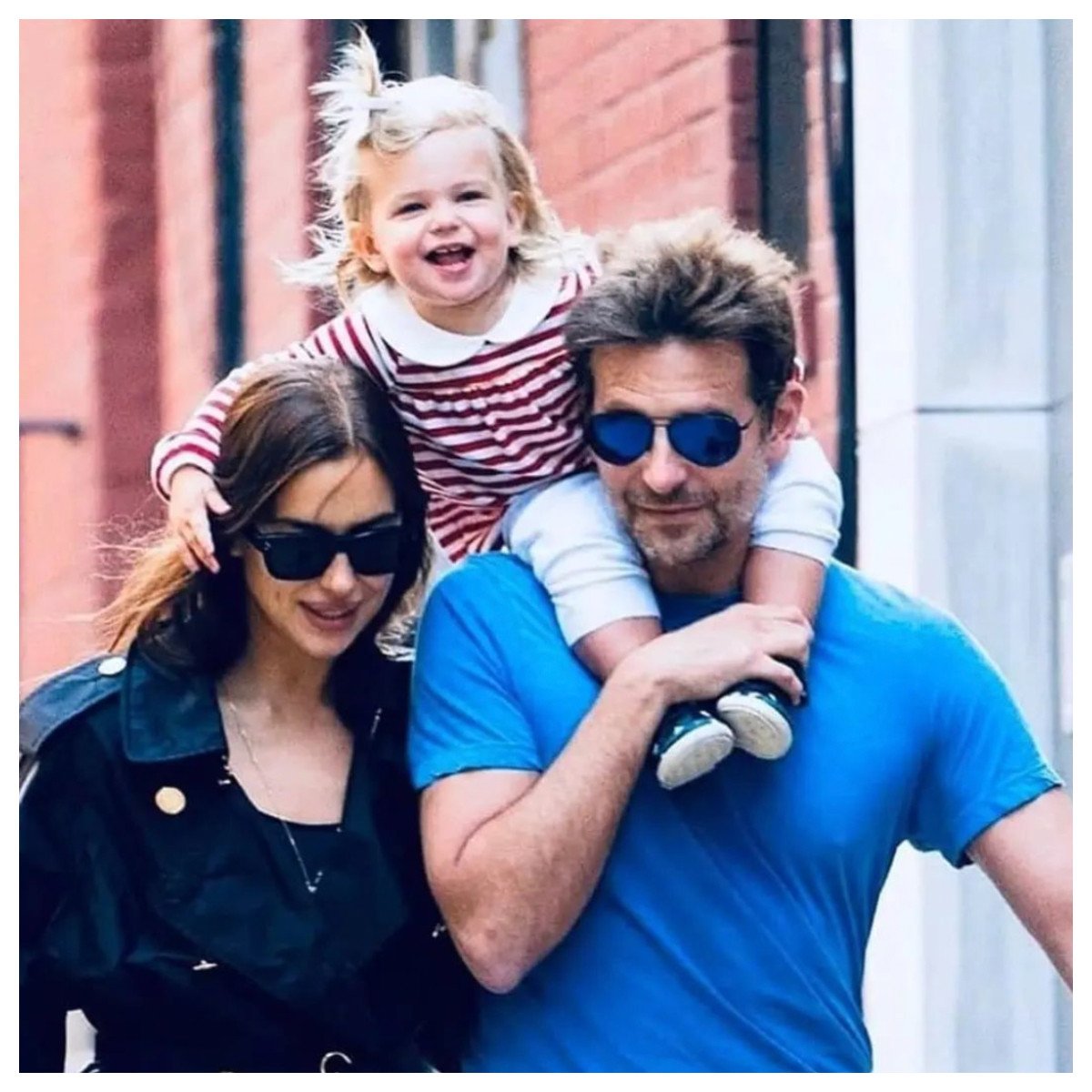 Bradley Cooper And Lea De Seine Shayk Cooper: Matching Green Jackets At Super Bowl 2025 Bradley Cooper And Lea De Seine Shayk Cooper: Matching Green Jackets At Super Bowl 2025