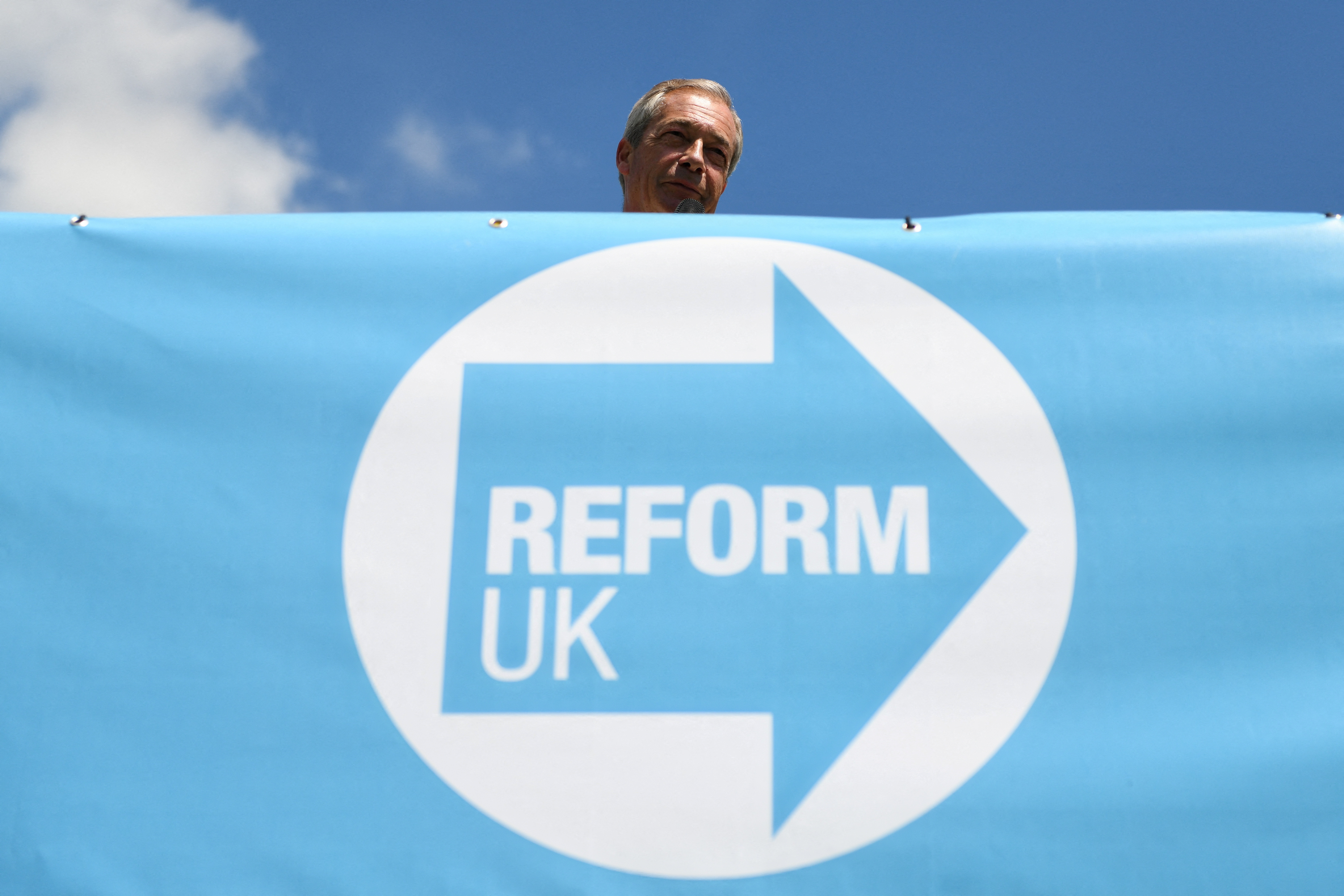 Branch Officer Walkout: Reform UK Grapples With MP Treatment Fallout Branch Officer Walkout: Reform UK Grapples With MP Treatment Fallout