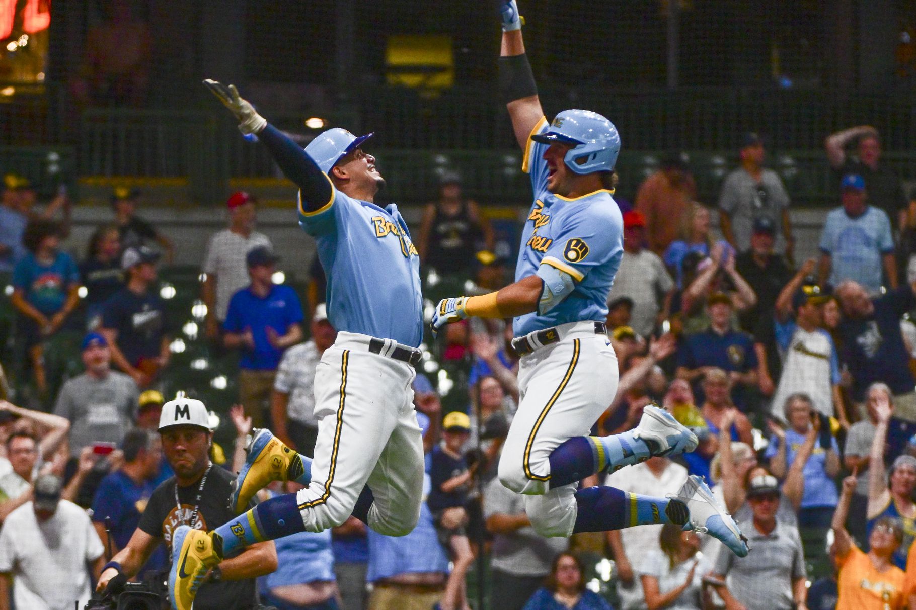 Brewers Fall To Royals In 11-1 Home Opener Defeat Brewers Fall To Royals In 11-1 Home Opener Defeat
