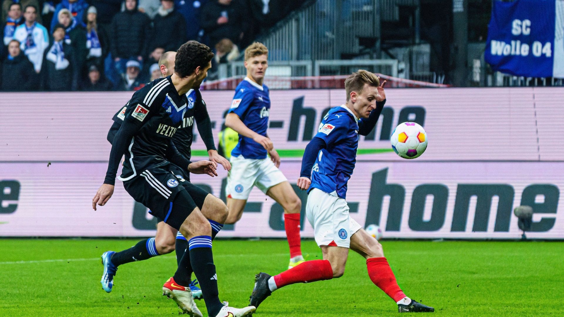 Bundesliga: HSVs Aufstiegskampf - Hafengeburtstag Und Konzert-Chaos Bundesliga: HSVs Aufstiegskampf - Hafengeburtstag Und Konzert-Chaos