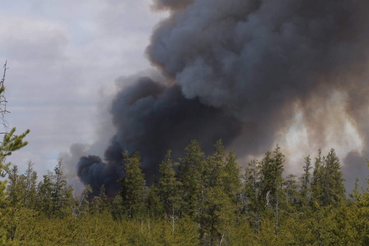 Canada News: Emergency Response To Eastern Manitoba Wildfires Canada News: Emergency Response To Eastern Manitoba Wildfires