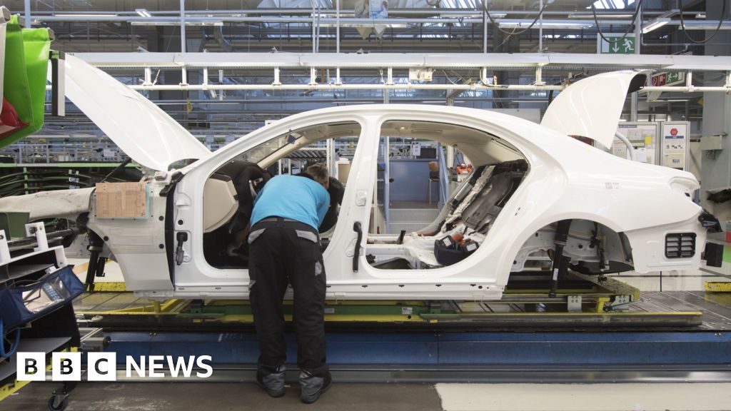 Canadian Auto Execs Demand Stronger Action Against Trump's Trade Threats Canadian Auto Execs Demand Stronger Action Against Trump's Trade Threats
