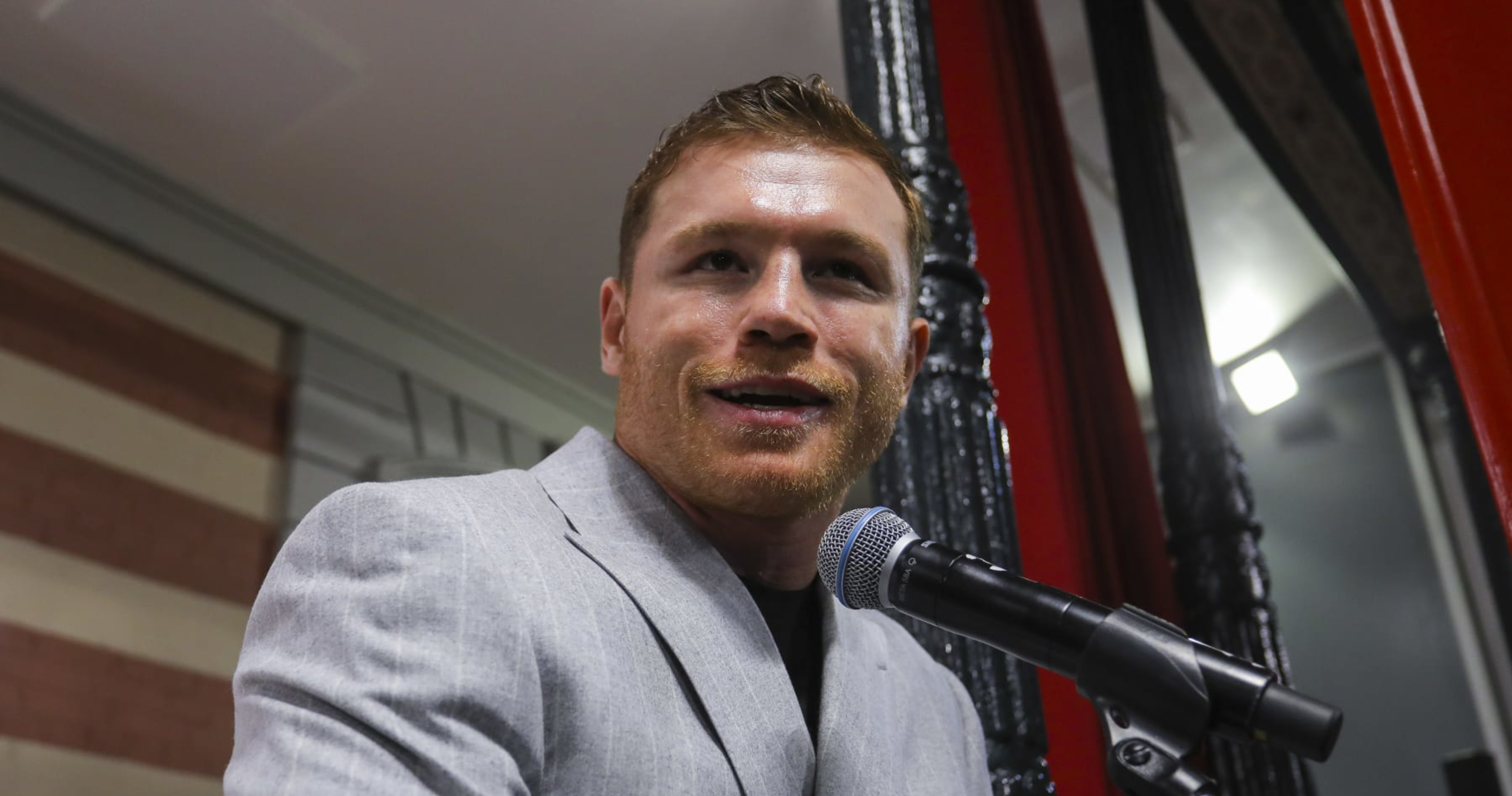Canelo Alvarez Reveals His Frustrations With David Benavidez Canelo Alvarez Reveals His Frustrations With David Benavidez