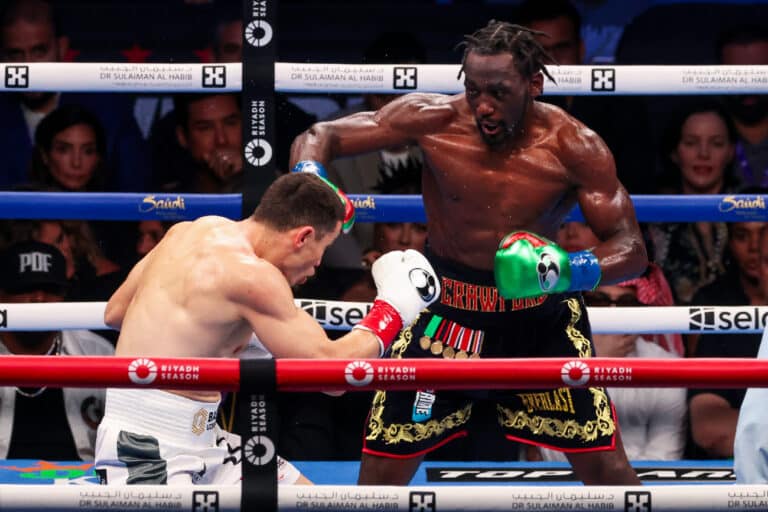 Canelo Dismisses Crawford Speculation Until After Plant Fight Canelo Dismisses Crawford Speculation Until After Plant Fight