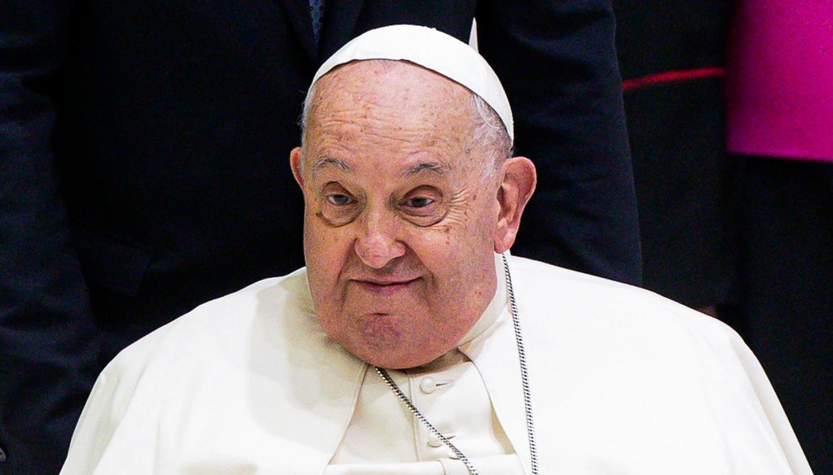 Cardinale Becciu: Premature Le Voci Sulle Dimissioni, Afferma Papa Francesco Cardinale Becciu: Premature Le Voci Sulle Dimissioni, Afferma Papa Francesco