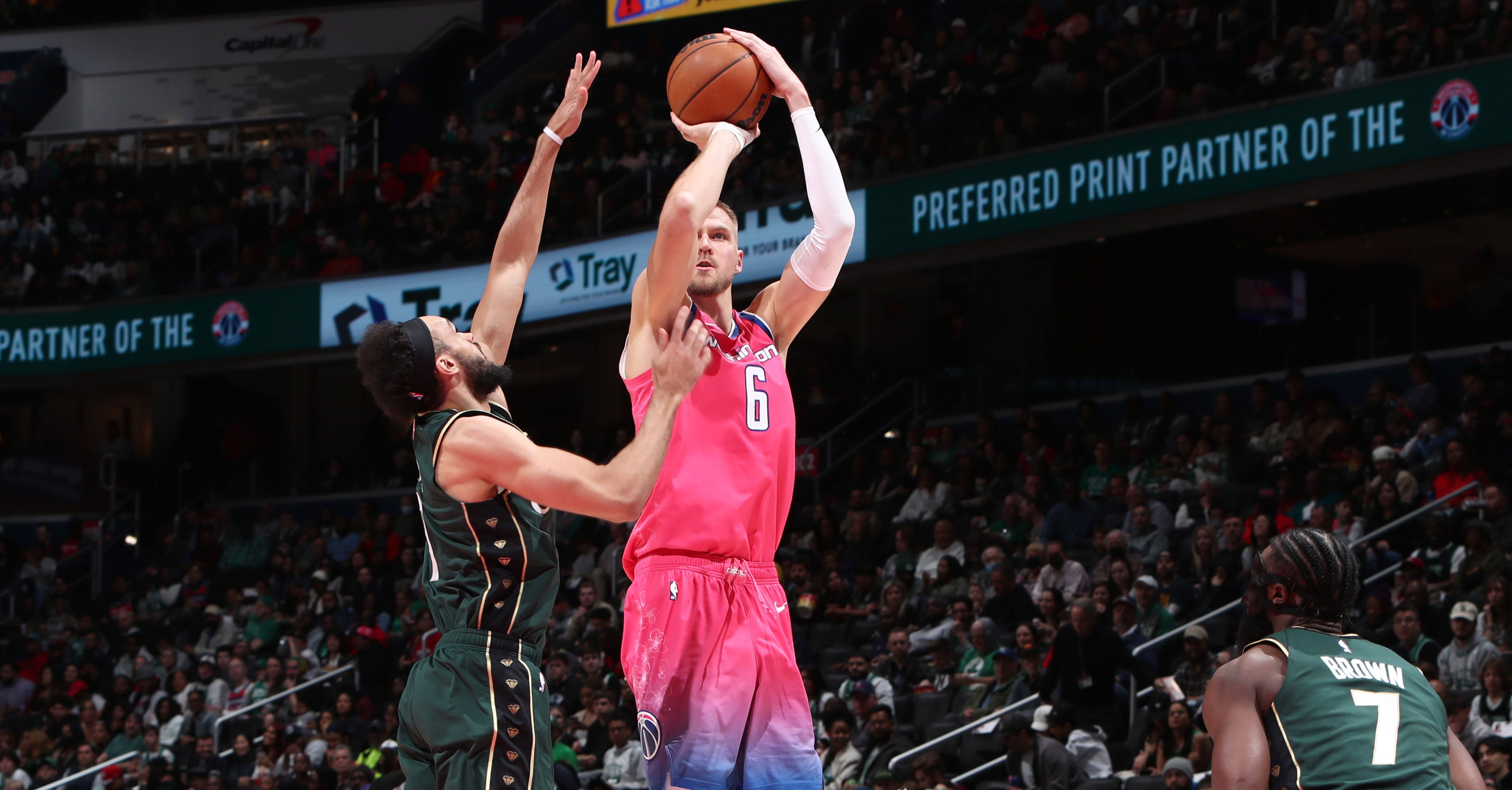 Celtics' Unlikely 40-Point Performances: A Double Feat Celtics' Unlikely 40-Point Performances: A Double Feat
