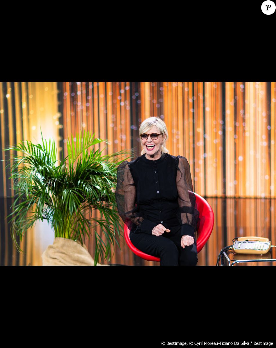 Chantal Ladesou: Une Carrière Riche En Humour Et En Émotion Chantal Ladesou: Une Carrière Riche En Humour Et En Émotion