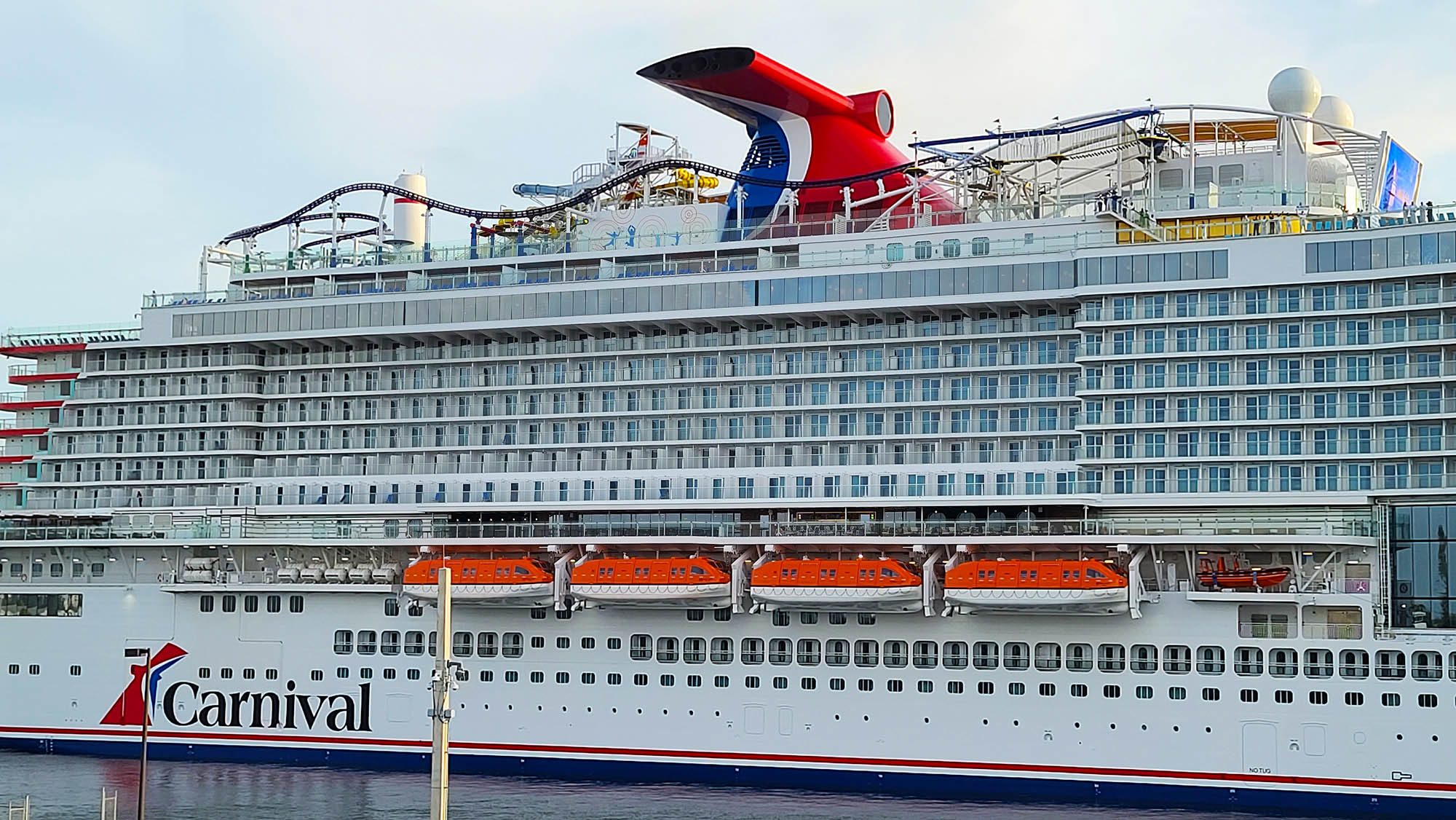 Choosing The Best Cruise Line For Your Family: A Top 5 Guide Choosing The Best Cruise Line For Your Family: A Top 5 Guide