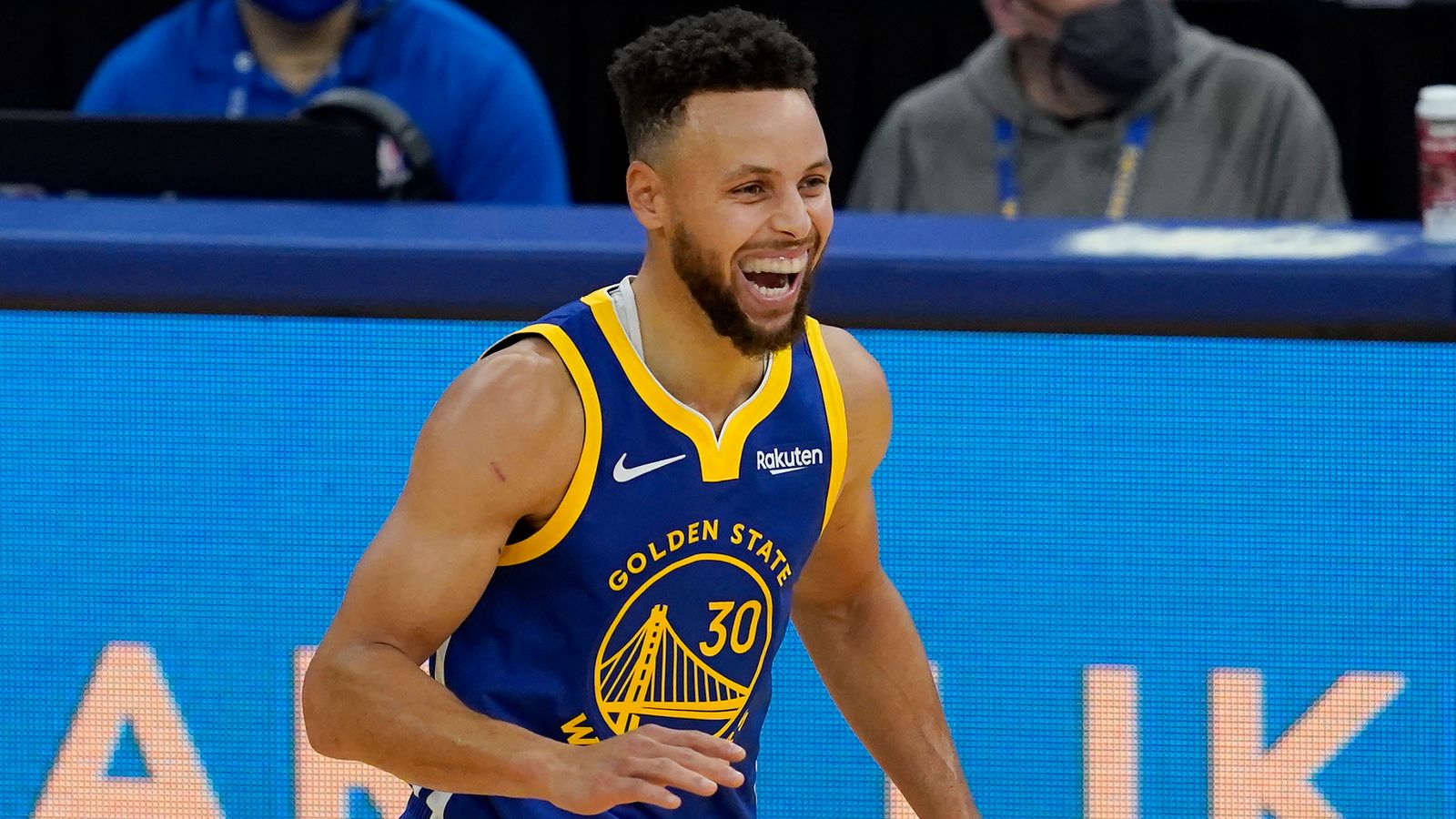 Cleveland Cavaliers Rout Knicks: Mitchell And Mobley's Stellar Performance Cleveland Cavaliers Rout Knicks: Mitchell And Mobley's Stellar Performance