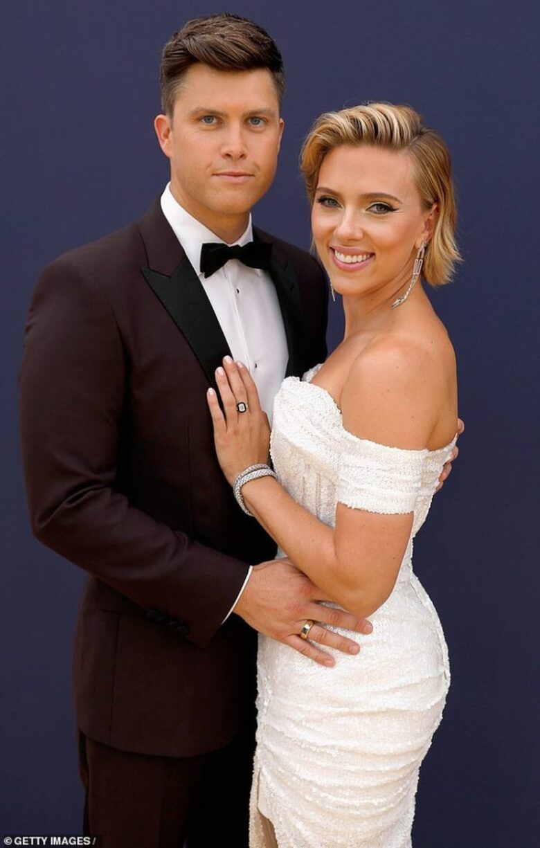 Colin Jost's Income: How Does It Compare To Scarlett Johansson's? Colin Jost's Income: How Does It Compare To Scarlett Johansson's?