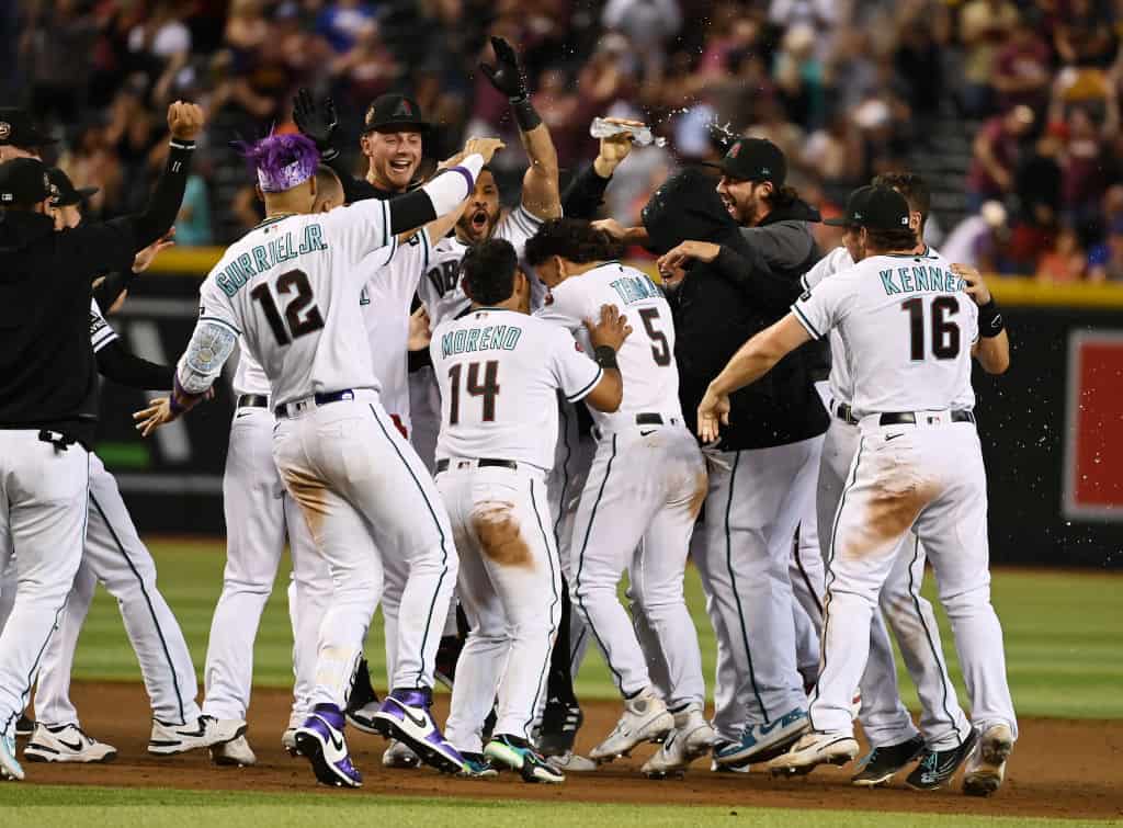 Comeback Win For Diamondbacks: Naylor's Go-Ahead Run Comeback Win For Diamondbacks: Naylor's Go-Ahead Run